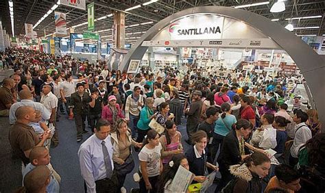  De Guadalajara International Book Fair: Een Viraal Fenomeen en een Literaire Transformatie